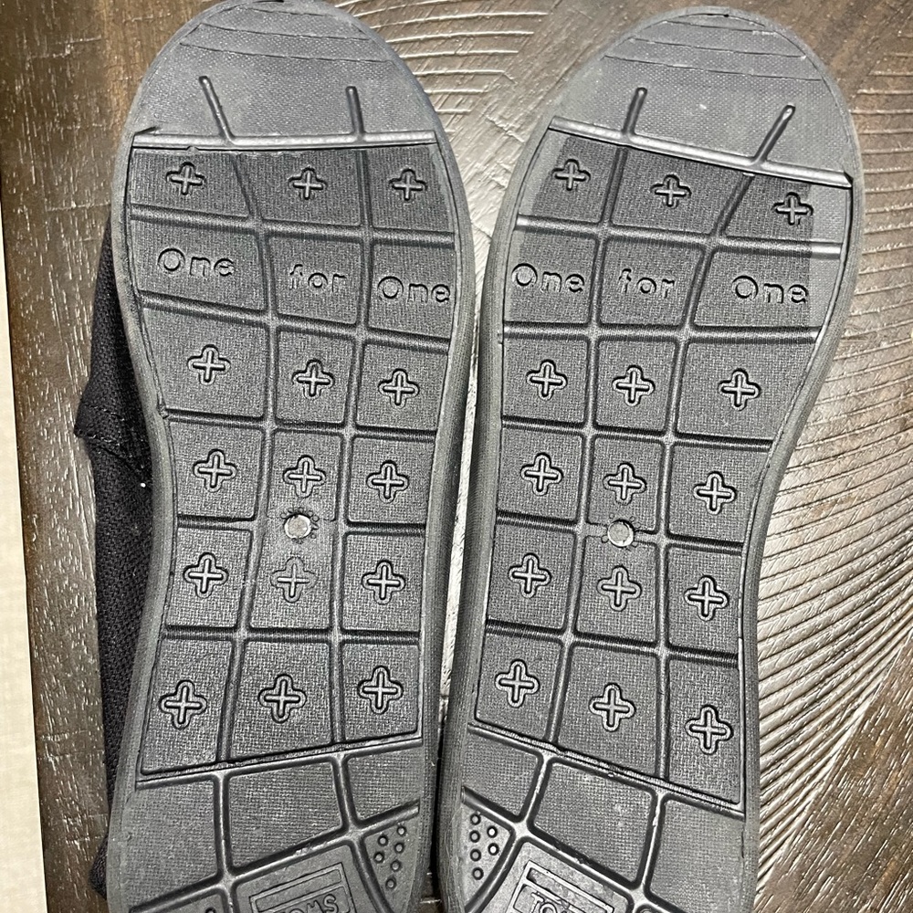 TOMS